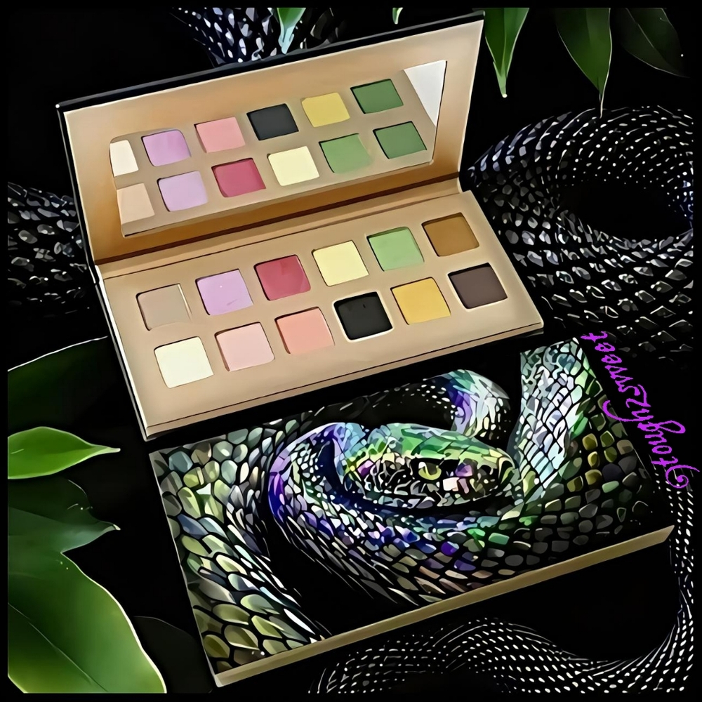 🆕️LIMITED EDITION 12 COLOR SERPENT HIGHLY PIGMENTED Y2K EYESHADOW PALETTE
